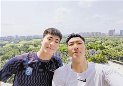 午夜免费福利小视频